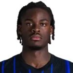 恩比斯錫（Yann Bisseck）