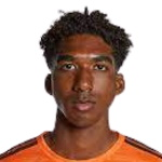 高比亨利（Kobi Henry）