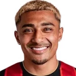 祖利安阿拿奧祖（Julián Araujo）